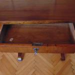 Stolek malý Biedermeier Stolek malý Biedermeier