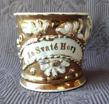 Hrnek s průsvitkou andílka Ze Svaté Hory  Hrnek s průsvitkou andílka Ze Svaté Hory