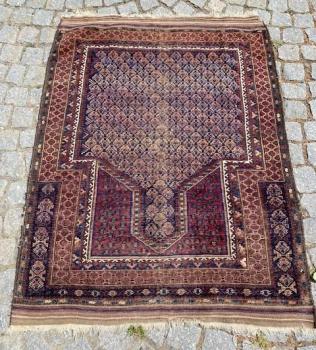 Koberec ručně tkaný 39A  Koberec ručně tkaný 39A