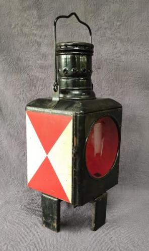 Petrolejová drážní lampa Petrolejová drážní lampa