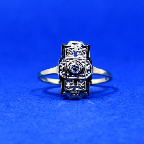 Bílozlatý prsten s briliantem Bílozlatý prsten s briliantem