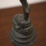 Bronzová socha Merkura na mramorovém podstavci Bronzová socha Merkura na mramorovém podstavci