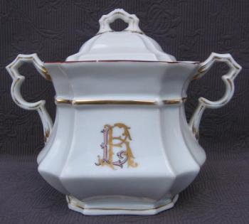 Cukřenka s monogramem LR/RL, zn. Geschützt  Cukřenka s monogramem LR/RL, zn. Geschützt