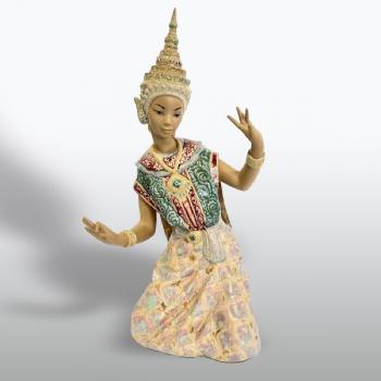 Lladro Ceramic – Vincente Martinez Lladro Ceramic – Vincente Martinez