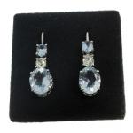 Zlaté náušnice s brilianty a akvamaríny Zlaté náušnice s brilianty a akvamaríny