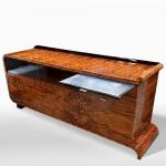 Bufet / Komoda - design: Jindřich Halabala Bufet / Komoda - design: Jindřich Halabala