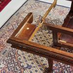 Anglický konferenční stolek rozkládací na jídelní Anglický konferenční stolek rozkládací na jídelní