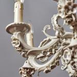 Osmiramenný porcelánový lustr Neapol Capodimonte Osmiramenný porcelánový lustr Neapol Capodimonte