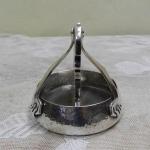 Tepaný popelník na doutníky, opice Tepaný popelník na doutníky, opice