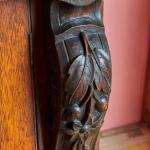 Velká neorenesanční knihovna s erbem Velká neorenesanční knihovna s erbem