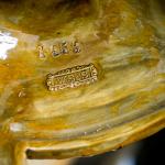 Detail značení majoliky Detail značení majoliky