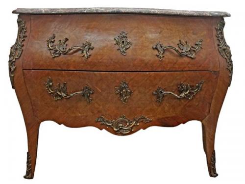 Komoda s mramorovou deskou Komoda s mramorovou deskou