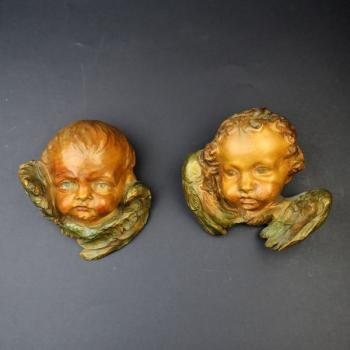 Pár andílčích hlaviček Pár andílčích hlaviček