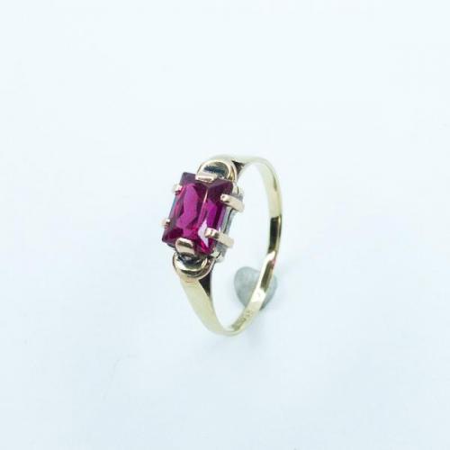 Starožitný zlatý prsten  Starožitný zlatý prsten