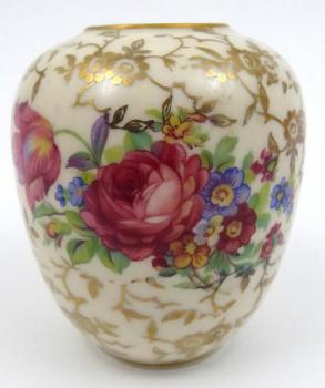 Kerafina, Bavaria - Vázička s kvítím Kerafina, Bavaria - Vázička s kvítím