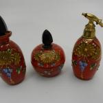 Zlacená souprava: Dóza, flakon a karafa Zlacená souprava: Dóza, flakon a karafa