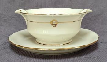 Omáčník s monogramem Omáčník s monogramem