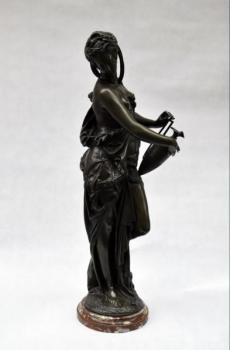 Albert Ernest Carrier-Belleuse - Najáda Albert Ernest Carrier-Belleuse - Najáda