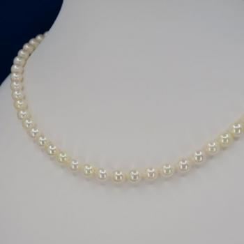 PERLOVÝ NÁHRDELNÍK PERLOVÝ NÁHRDELNÍK