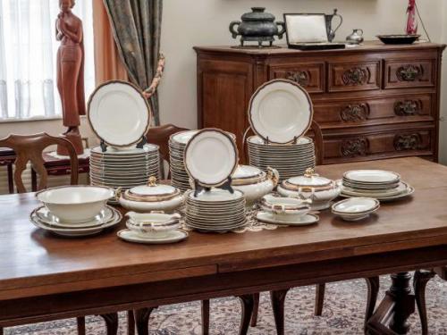 Velký jídelní servis K&A Krautheim Selb Bavaria  Velký jídelní servis K&A Krautheim Selb Bavaria