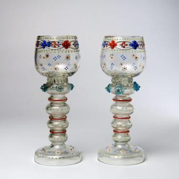 Pár pohárků na víno Pár pohárků na víno