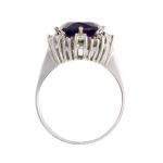 Zlatý prsten s přírodním ametystem a diamanty Zlatý prsten s přírodním ametystem a diamanty