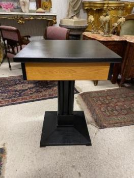 Stolek Art-Deco  Stolek Art-Deco