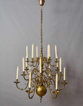 Monumentální mosazný korunní lustr 18 žárovek Monumentální mosazný korunní lustr 18 žárovek
