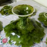 Nástolec + 6 misek s dekorem vinné révy Nástolec + 6 misek s dekorem vinné révy