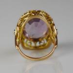 Zlatý prsten s ametystem a diamanty Zlatý prsten s ametystem a diamanty