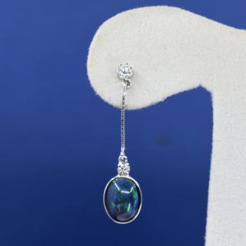 Bílozlaté náušnice s opály Bílozlaté náušnice s opály