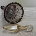 Art deco broušená rubínová karafa Art deco broušená rubínová karafa