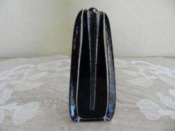 Tmavě modrá trojboká autorská váza - Čechy Tmavě modrá trojboká autorská váza - Čechy