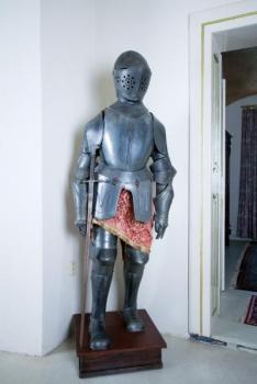 Brnění s mečem Brnění s mečem