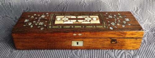 Krabička, Karlovarská mozaika ( Karlovy Vary ) Krabička, Karlovarská mozaika ( Karlovy Vary )