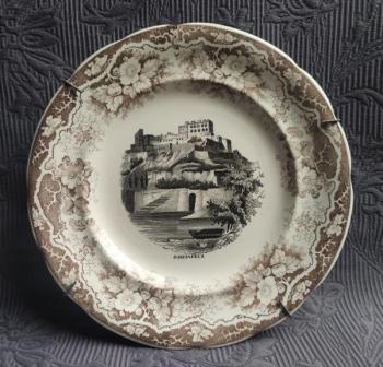 Talíř - hrad Rheinfels ( Německo ) zn. Carlsbad Talíř - hrad Rheinfels ( Německo ) zn. Carlsbad