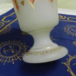 Alabastrová sklenice na nožce Alabastrová sklenice na nožce