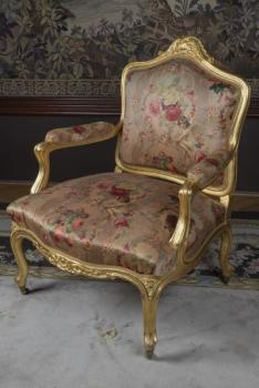 301. Křeslo v rokokovém stylu 301. Křeslo v rokokovém stylu