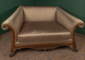 156. Sofa v klasicistním stylu 156. Sofa v klasicistním stylu