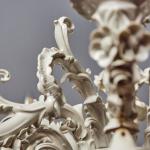 Osmiramenný porcelánový lustr Neapol Capodimonte Osmiramenný porcelánový lustr Neapol Capodimonte
