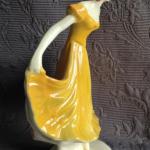 Dáma ve žlutém, Duchcov, Royal Dux Dáma ve žlutém, Duchcov, Royal Dux