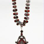 Granátový náhrdelník Granátový náhrdelník