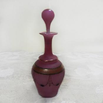 Růžová karafa, 19. stol. - Harrachov Růžová karafa, 19. stol. - Harrachov