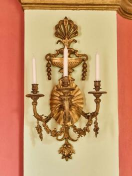 Soubor šesti monumentálních nástěnných aplik Soubor šesti monumentálních nástěnných aplik