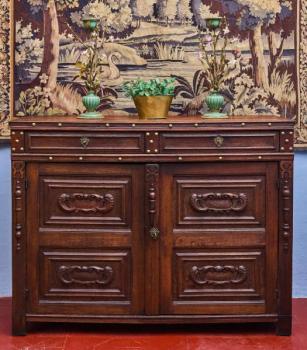 Neorenesanční komoda z masivního dubu cca 1800 Neorenesanční komoda z masivního dubu cca 1800