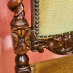 Párové neorenesanční židle s erby Párové neorenesanční židle s erby