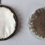 Miniatura dívky s růží - brož Miniatura dívky s růží - brož