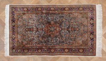 Perský koberec Ghoum hedvábí s vlnou 170 X 93 cm Perský koberec Ghoum hedvábí s vlnou 170 X 93 cm