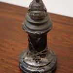 Bronzová socha Merkura na mramorovém podstavci Bronzová socha Merkura na mramorovém podstavci