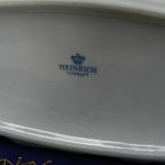 Bílá porcelánová váza Bílá porcelánová váza